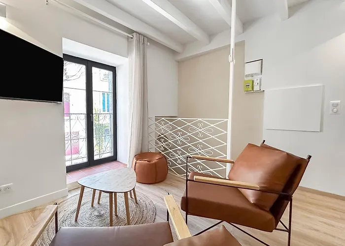 T3 Atypique Au Coeur Du Village, Plages A 10 Min Апартаменты *