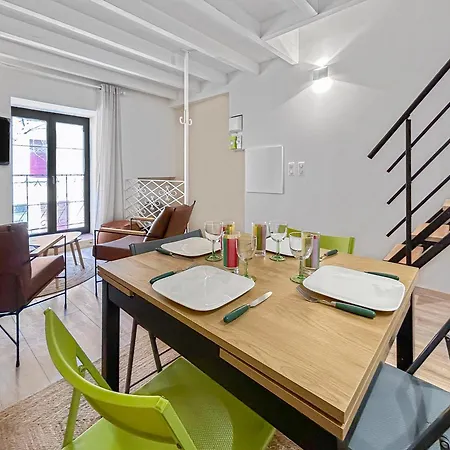 Appartamento Charme Historique, Coeur De Village, 10min Plages *