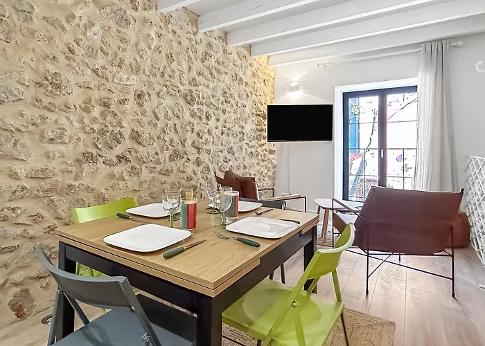 T3 Atypique Au Coeur Du Village, Plages A 10 Min 아파트 *